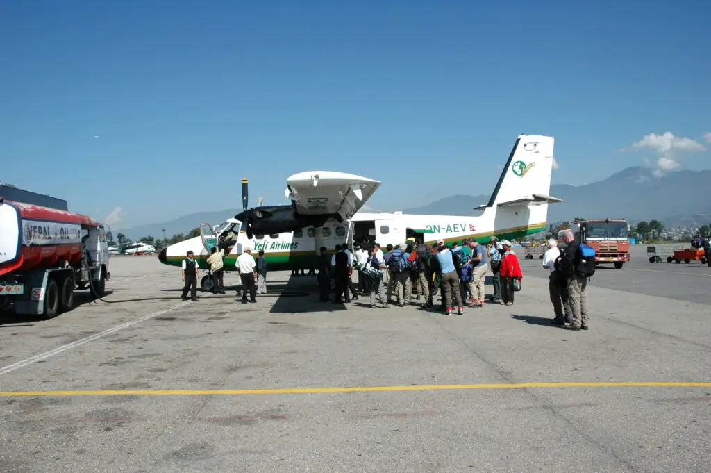 how to get to everest base camp