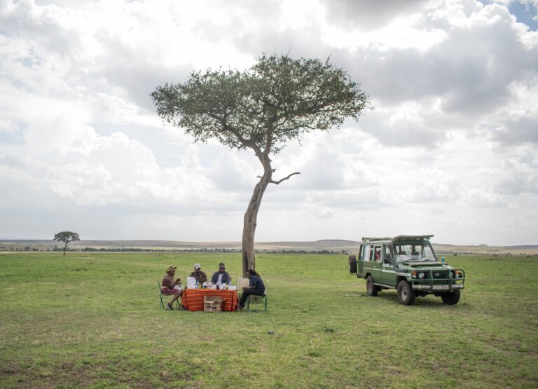 Lunch at Sekenani, Maasai Mara National Reserve