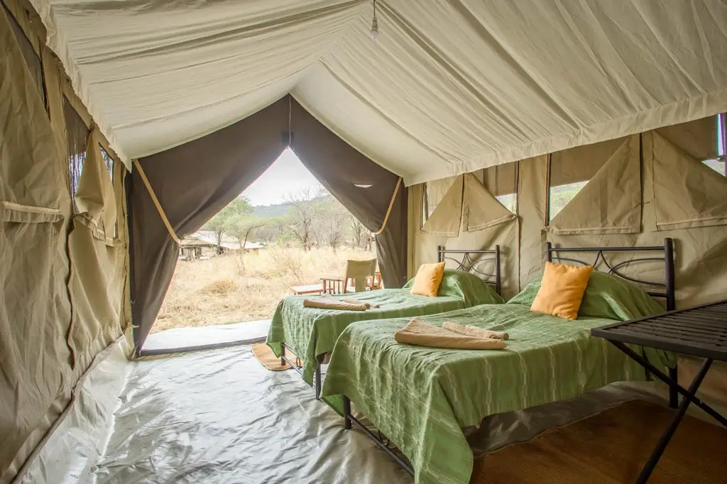Budget safari lodges Serengeti National Park, Tanzania
