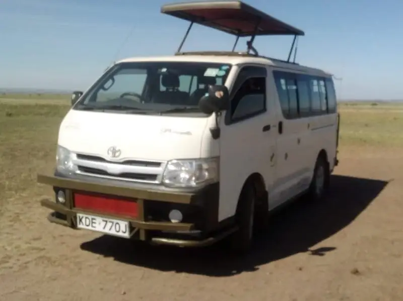 Safari vehicle types